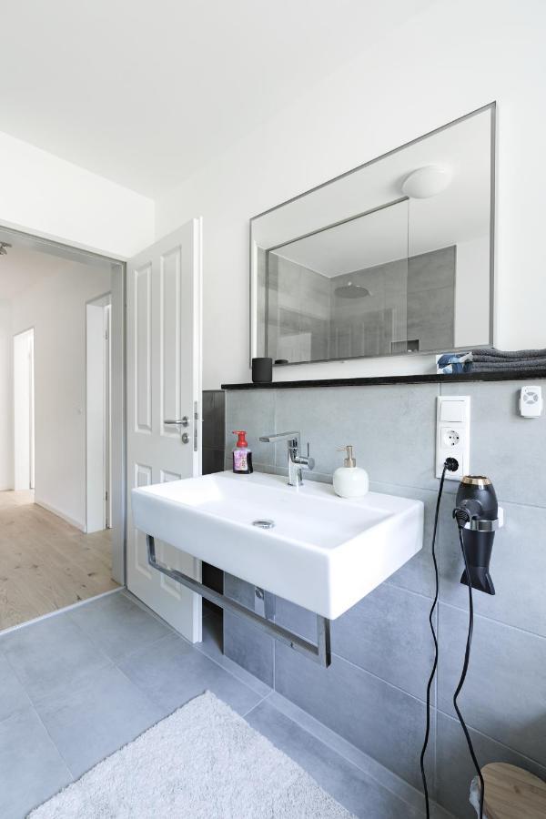 Grosse Gemutliche Wohnung Mit Waldblick Köln Exterior foto
